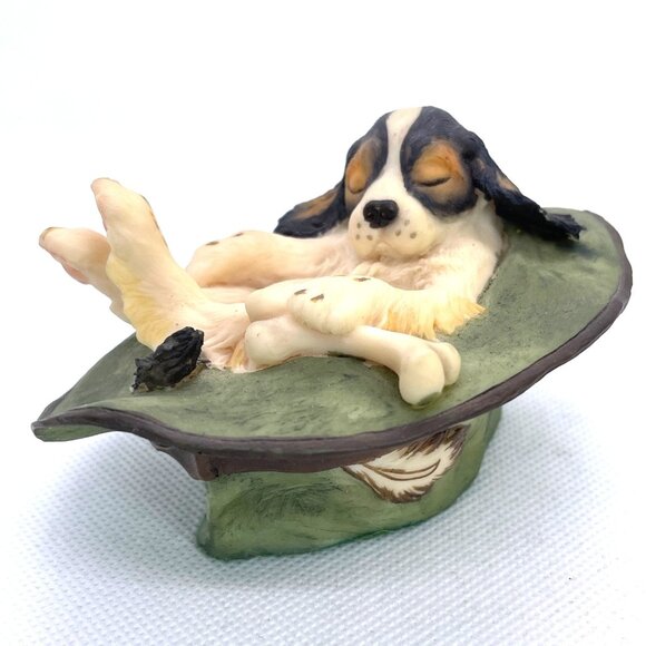 Aynsley MasterCraft Sleeping Hat Spaniel Puppy Dog Figurine UK England Vintage - Picture 1 of 9